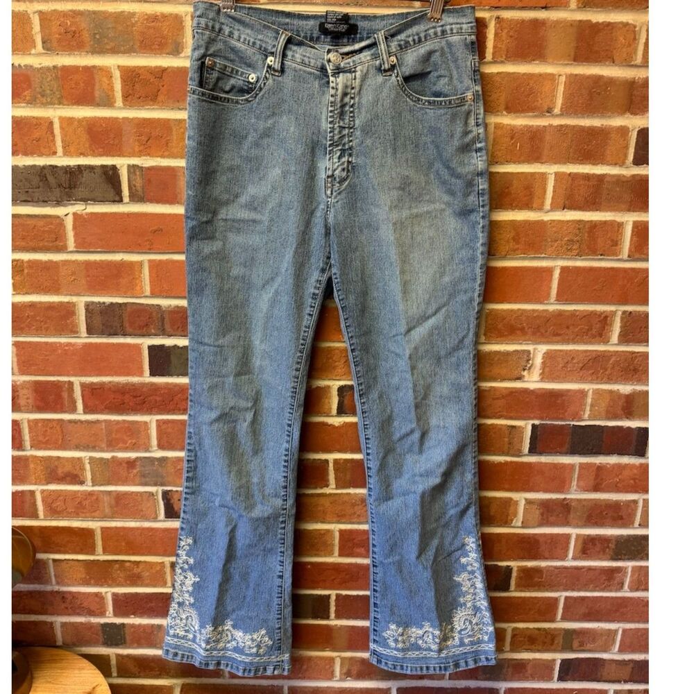 Karen Kane Embroidered Flare Jeans Y2K Boho Size 6